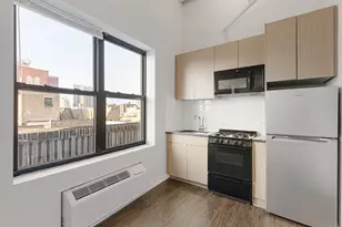 5718 N Winthrop Ave, Chicago, IL 60660 - Photo 4