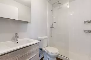 5718 N Winthrop Ave, Chicago, IL 60660 - Photo 10
