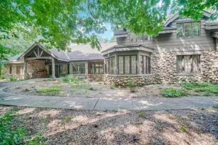 27250 N Meadowoods Ln, Mettawa, IL 60048 - Photo 1