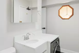 6166 N Sheridan Rd, Chicago, IL 60660 - Photo 10