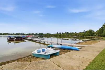 674 Shoreline Drive, Grayslake, IL 60030 - Photo 24