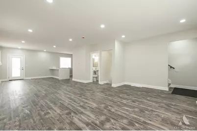 8017 S Kostner Avenue, Chicago, IL 60652 - Photo 4