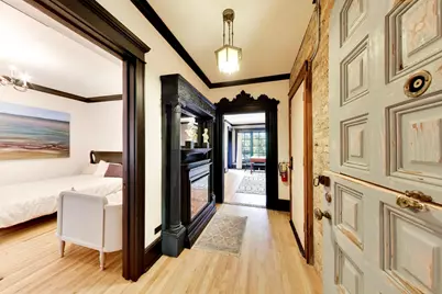 1126 W Morse Street #2W, Chicago, IL 60626 - Photo 4