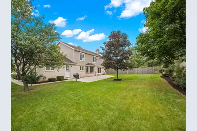 2334 Phillips Drive, Glenview, IL 60026 - Photo 32