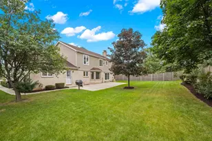 2334 Phillips Dr, Glenview, IL 60026 - Photo 32