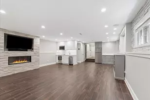 1441 W Wolfram, Chicago, IL 60657 - Photo 6