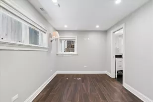 1441 W Wolfram, Chicago, IL 60657 - Photo 14