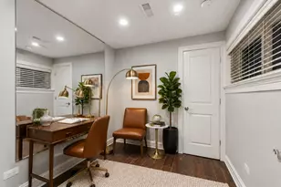 1441 W Wolfram, Chicago, IL 60657 - Photo 16