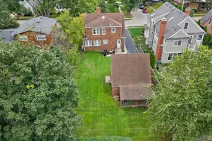 227 Second Ave, Libertyville, IL 60048 - Photo 30