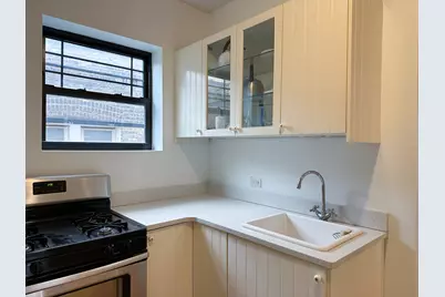 506 Madison Street #2S, Oak Park, IL 60302 - Photo 4