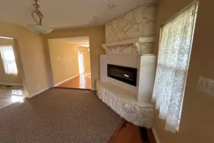 11014 E 1500 North Rd, Fairmount, IL 61841 - Photo 14
