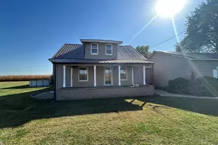 11014 E 1500 North Rd, Fairmount, IL 61841 - Photo 4