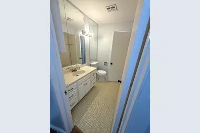 942 E 168th Street, South Holland, IL 60473 - Photo 6