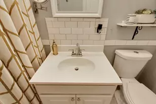 4921 N Kenmore Ave, Chicago, IL 60640 - Photo 24