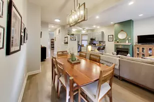 4921 N Kenmore Ave, Chicago, IL 60640 - Photo 8
