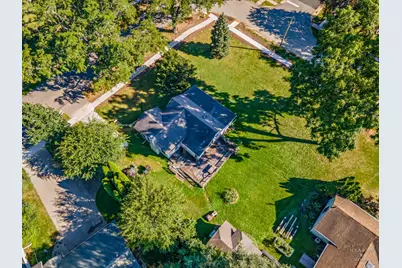 800 S River Road, Fox River Grove, IL 60021 - Photo 8