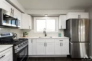 14024 S Saginaw Ave S, Burnham, IL 60633 - Photo 8