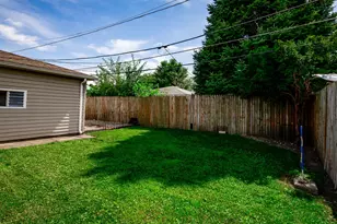 6113 W 80th Pl, Burbank, IL 60459 - Photo 32