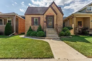 6731 W Albion Ave, Chicago, IL 60631 - Photo 1