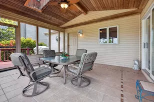 13 Bay Pointe Dr, Bloomington, IL 61704 - Photo 32