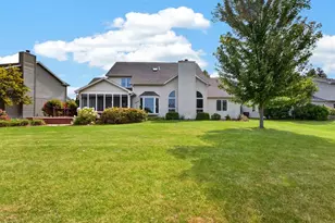 13 Bay Pointe Dr, Bloomington, IL 61704 - Photo 60