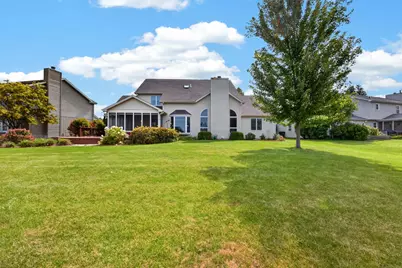 13 Bay Pointe Drive, Bloomington, IL 61704 - Photo 6