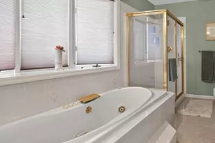 13 Bay Pointe Dr, Bloomington, IL 61704 - Photo 26