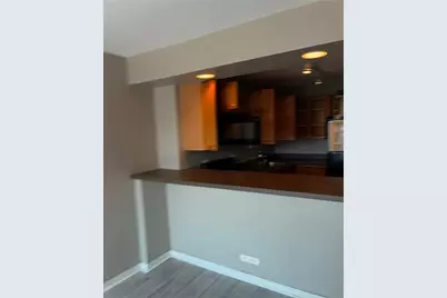 655 W Irving Park Road #1007, Chicago, IL 60613 - Photo 4