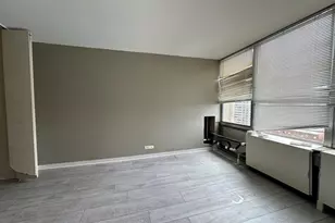 655 W Irving Park Rd, Chicago, IL 60613 - Photo 10