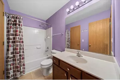 1572 Victoria Park Circle, Aurora, IL 60504 - Photo 16