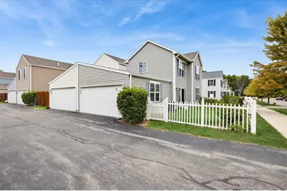 1572 Victoria Park Circle, Aurora, IL 60504 - Photo 20