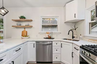 143 E Division Street, Villa Park, IL 60181 - Photo 14