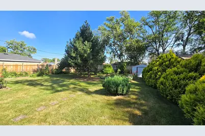 250 Marquette Street, Park Forest, IL 60466 - Photo 22