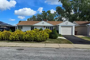 250 Marquette St, Park Forest, IL 60466 - Photo 24