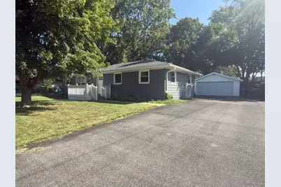 330 Lee Street, Manhattan, IL 60442 - Photo 2