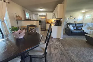 330 Lee St, Manhattan, IL 60442 - Photo 6