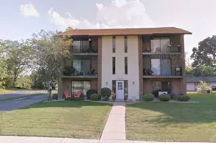 9817 Treetop Dr, Orland Park, IL 60462 - Photo 1