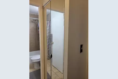 6171 N Sheridan Road #1308, Chicago, IL 60660 - Photo 8