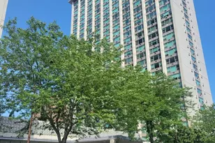 6171 N Sheridan Rd, Chicago, IL 60660 - Photo 1