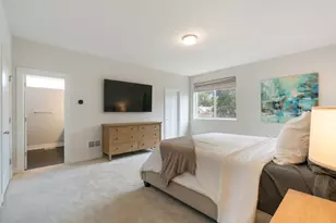 2637 W Coyle Ave, Chicago, IL 60645 - Photo 14