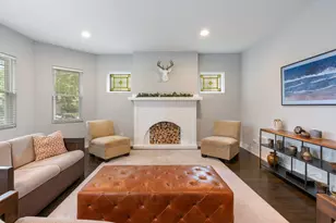 2637 W Coyle Ave, Chicago, IL 60645 - Photo 6