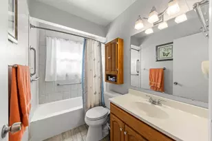 3105 Andrea Ct, Woodridge, IL 60517 - Photo 18