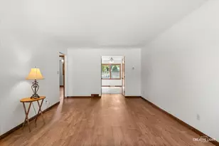 527-531 Prairie St, Hinckley, IL 60520 - Photo 14