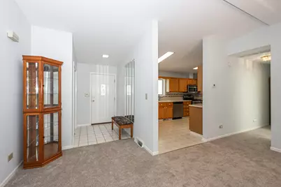 332 Palomino Court, Grayslake, IL 60030 - Photo 6