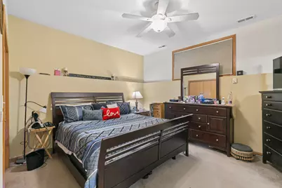 4426 S Calumet Avenue #G, Chicago, IL 60653 - Photo 12