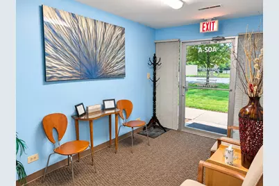 402 W Boughton Road #402A, Bolingbrook, IL 60440 - Photo 6