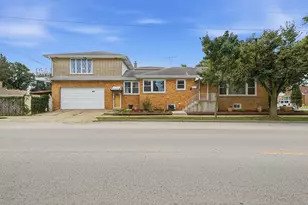 3147 George St, Franklin Park, IL 60131 - Photo 1