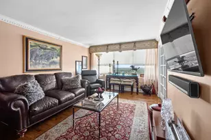 1700 E 56th St, Chicago, IL 60637 - Photo 12