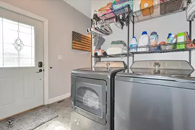 225 E Church Street, Sheridan, IL 60551 - Photo 20