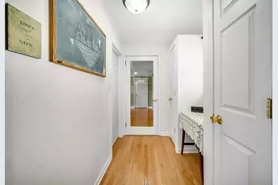 8210 Hillcrest Drive, Orland Park, IL 60462 - Photo 22